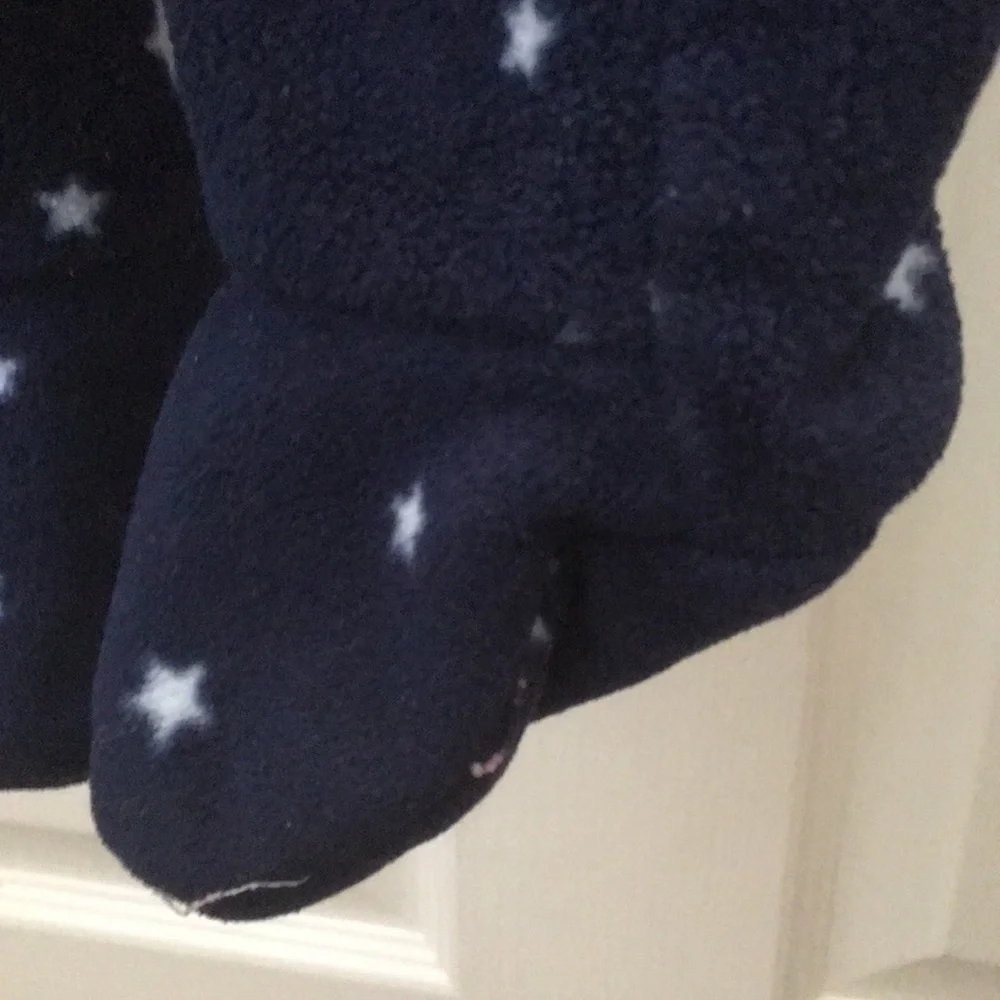 FINAL MARKDOWN INFANTS’ Old Navy Fleece-lined Starry Bunting w/Ears 6-12 months